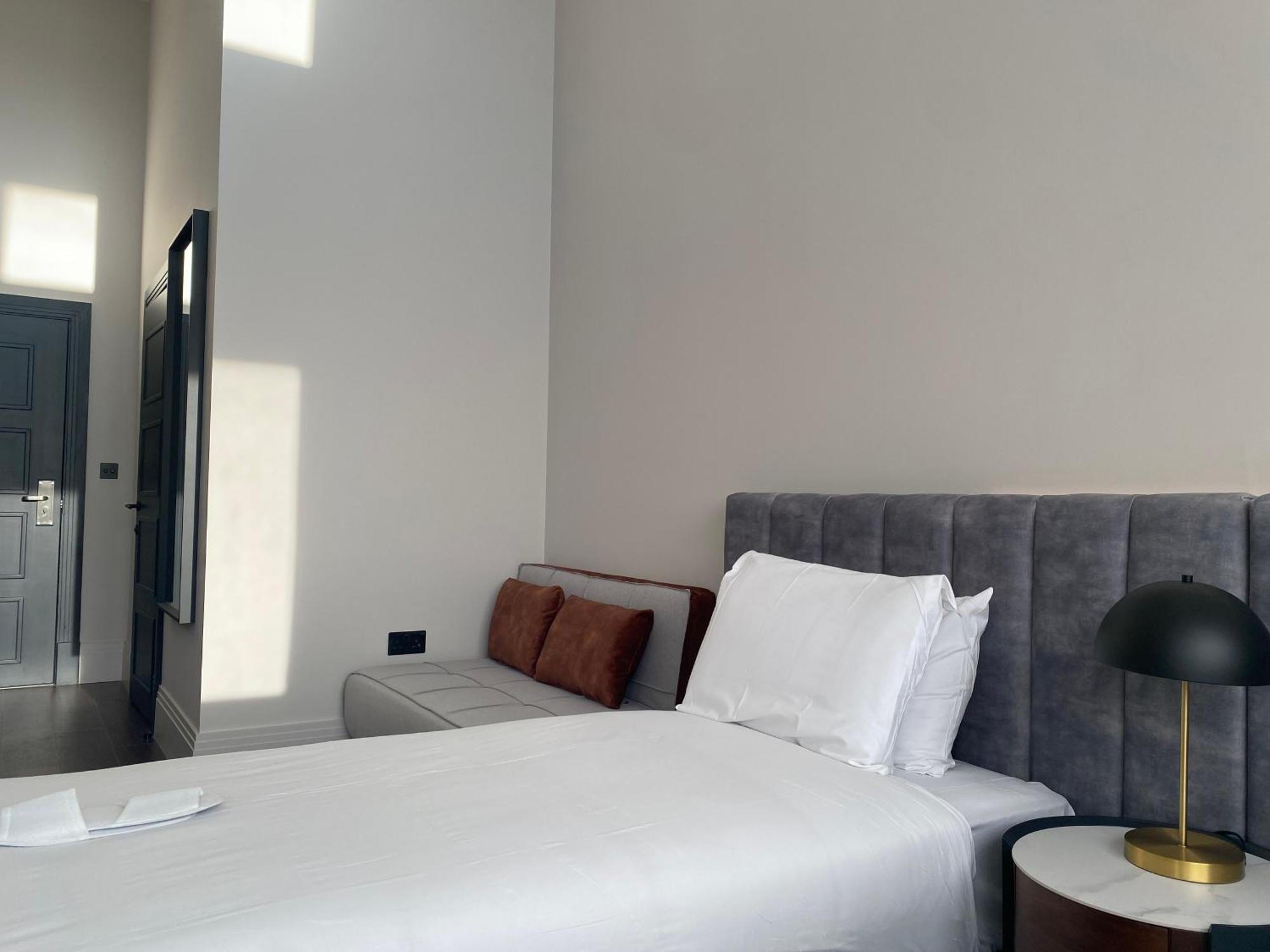 Vive Hotel Hastings Eksteriør bilde